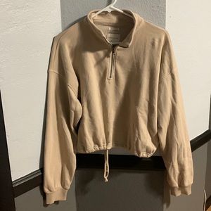 American Eagle cropped half zip sweatshirt